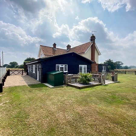 Near Woodbridge The Annexe Eyke Fantastic Views With Dog Secure Garden And Paddock Exterior foto