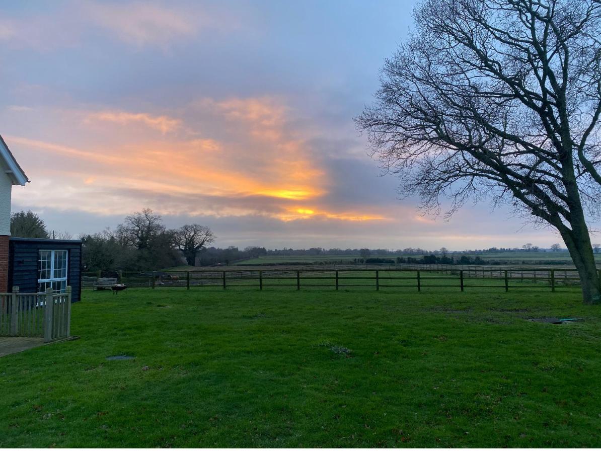 Near Woodbridge The Annexe Eyke Fantastic Views With Dog Secure Garden And Paddock Exterior foto